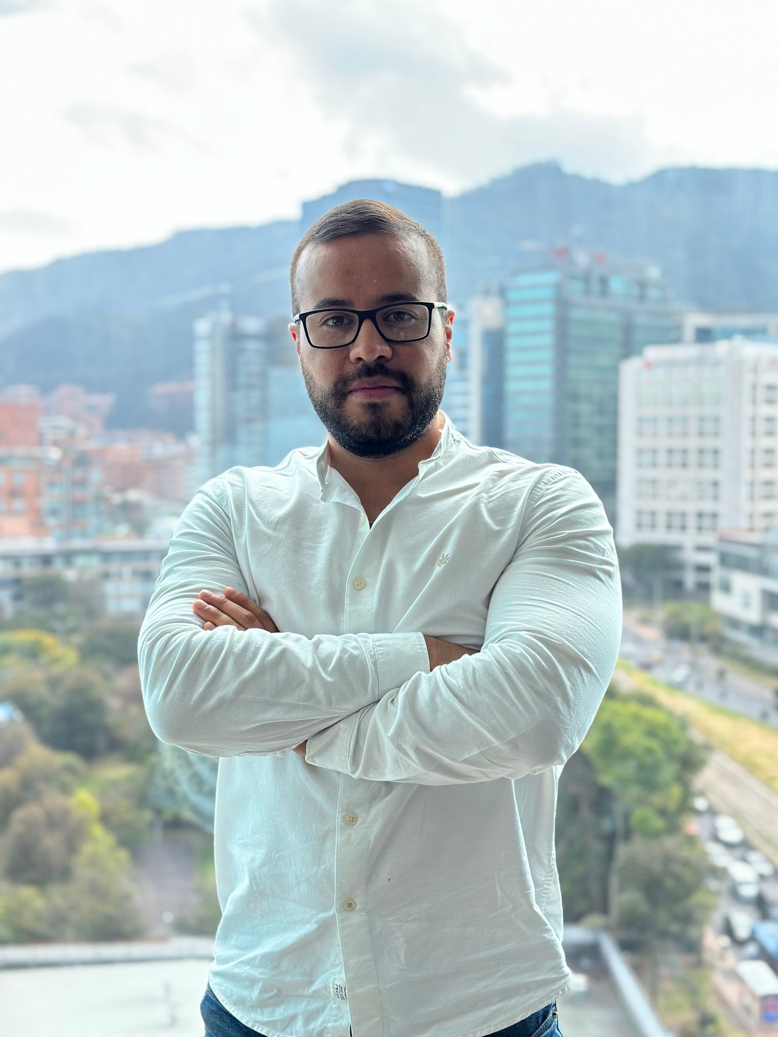 Equipo Sense Digital retrato